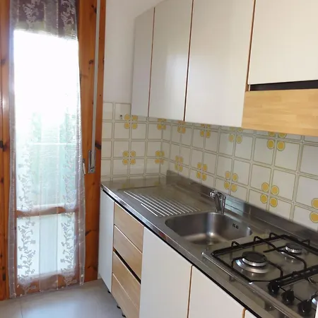 公寓 Flat In A House With Garden 比比翁