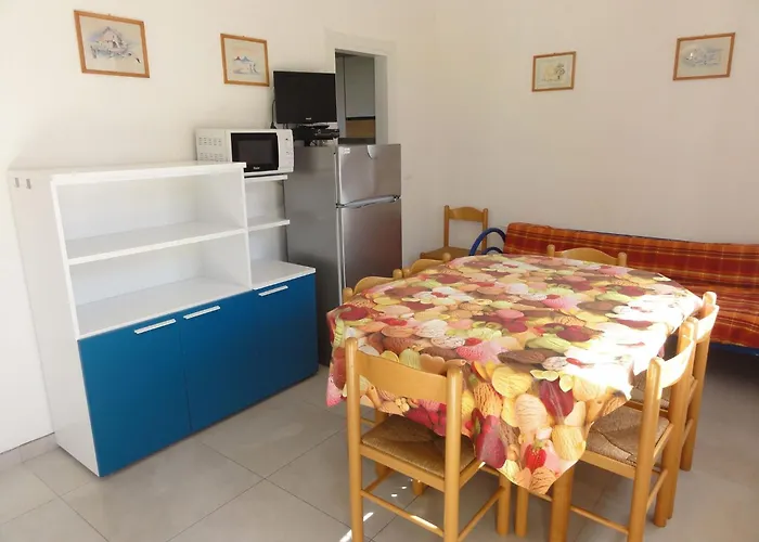 Flat In A House With Garden *