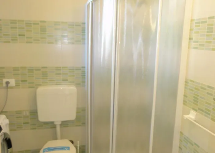 Διαμέρισμα Flat In A House With Garden *